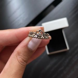 Pandora Princess Tiara Crown Ring | Silver
